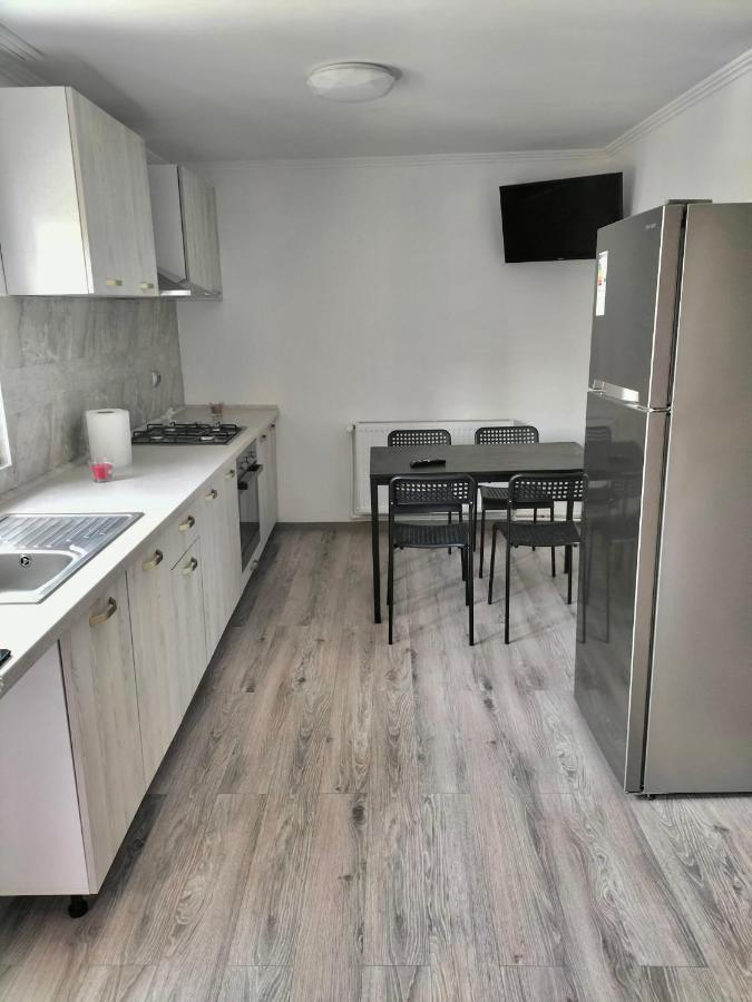 Safir Luxury Imperial 666 Apartment Bucharest